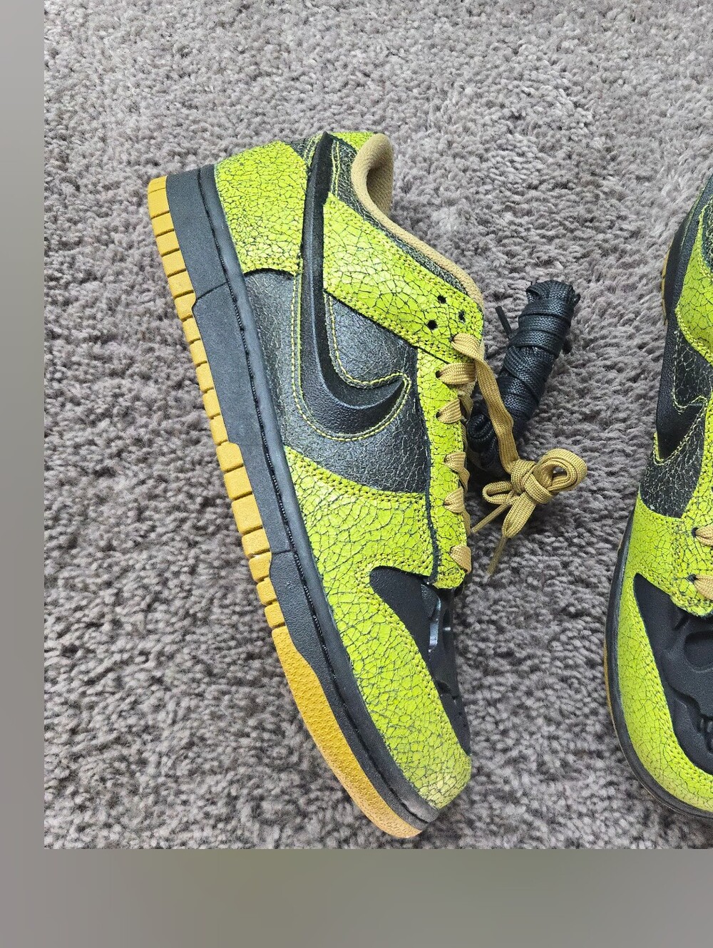 Nike Dunk Low Women 10 Retro QS Halloween Skull HV6103-300 1026 - Picture 2 of 9